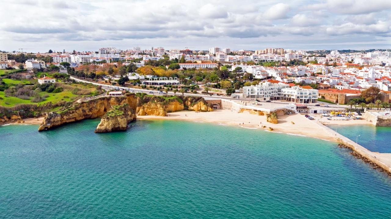A57 - Lighthouse Apartment In Via Dona Ana Lagos Exterior photo